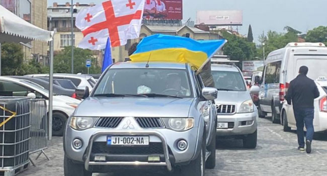 რესპუბლიკის მოედნიდან აეროპორტისკენ მსვლელობა დაიწყო