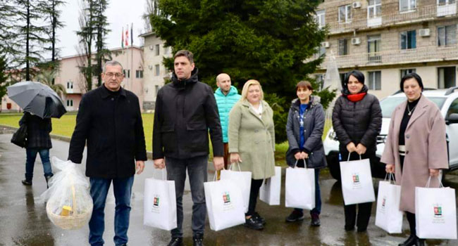 ოზურგეთის მუნიციპალიტეტში ტრადიციული საშობაო ,,ალილო” გაიმართა