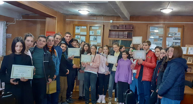 ,,ცოდნა თან დასდევს მცოდნელსა”- თამაშის II ტურის შედეგები ჩოხატაურში