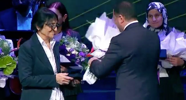 ნუნუ ანდღულაძე მასწავლებლის ეროვნული პრემიით დაჯილდოვდა