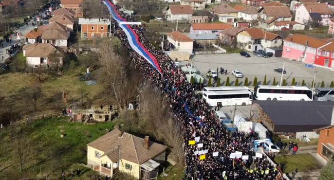 კოსოვო: სერბეთი მზარდი დაძაბულობის  გამო ჯარს მზადყოფნაში აყენებს