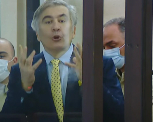 „განაჩენი პუტინის დაკვეთით გამომიტანეს“ – სააკაშვილის წერილი ციხიდან